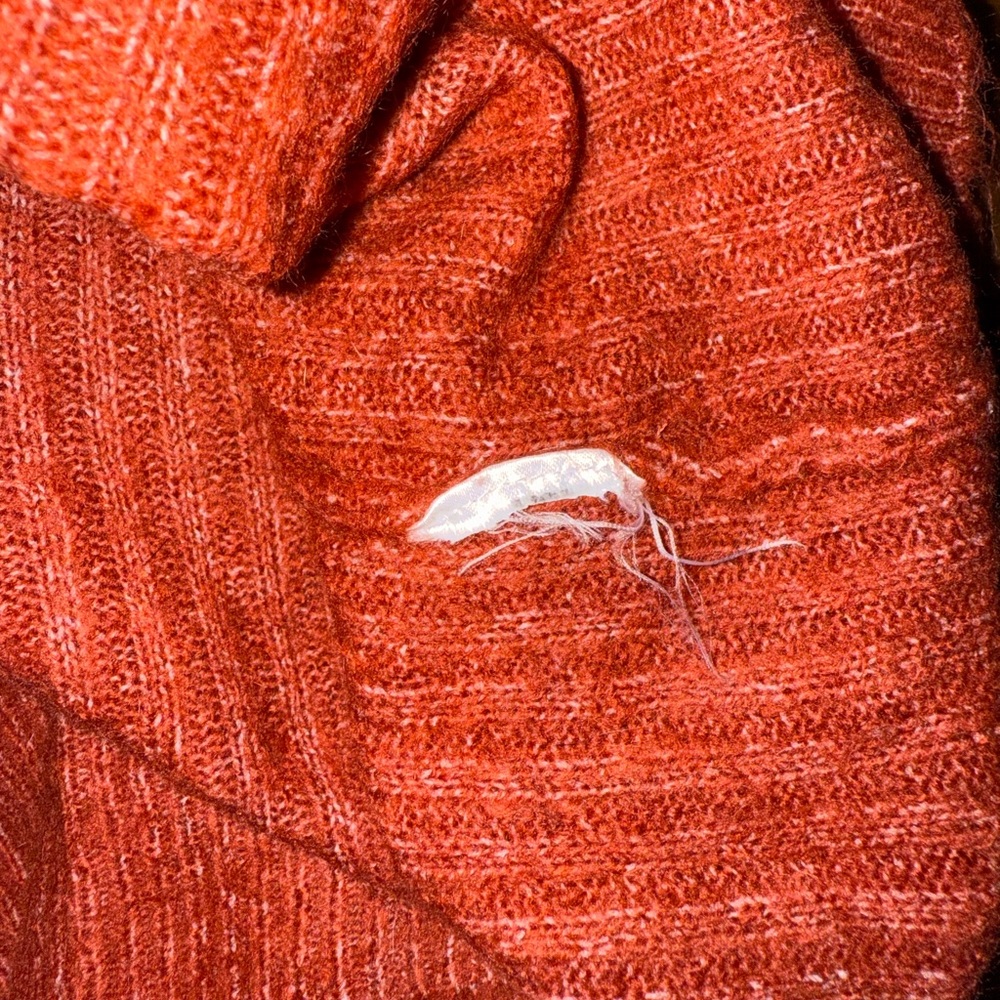 Vero Moda Rust Ribbed Sweater- Size Medium - Picture 9 of 9